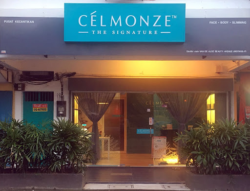 Celmonze The Signature Tangkak