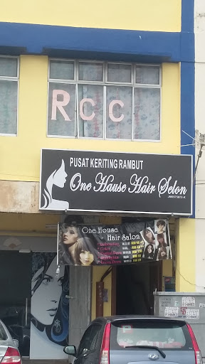 One House Hair Salon