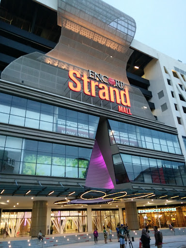 Strand Mall