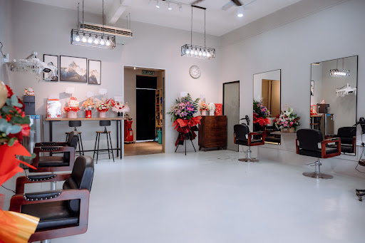 Trends Hair Zone studio