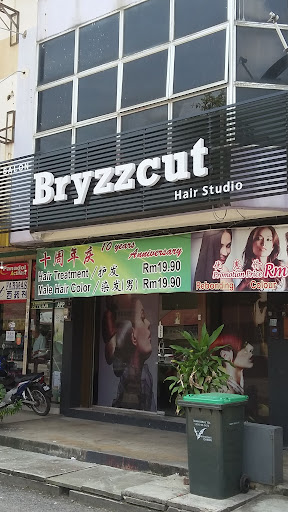 Bryzzcut Hair Studio