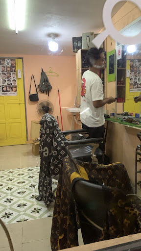 DY'S BARBERSHOP