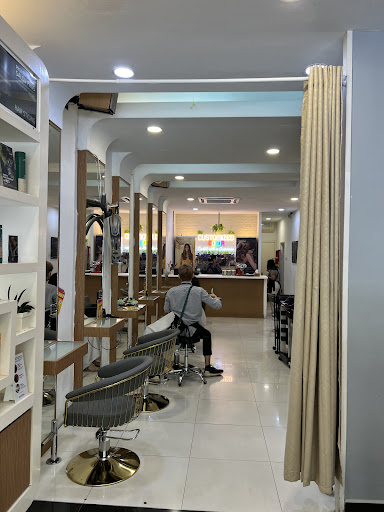 Hair Atelier Danau Desa