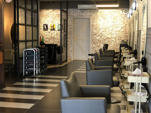 Secret Hair & Make Up Salon
