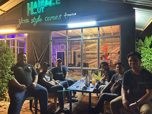 hairace cut (appointment only)