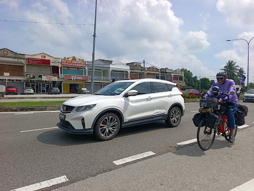 Sexy Professional Hair Studio