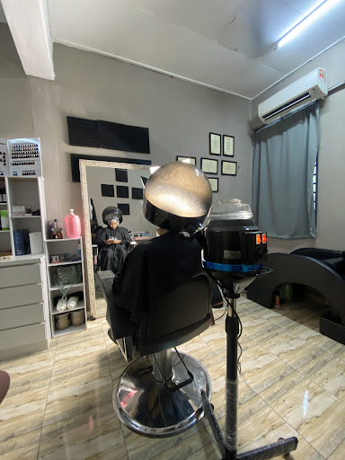 QISYA SPA & SALON