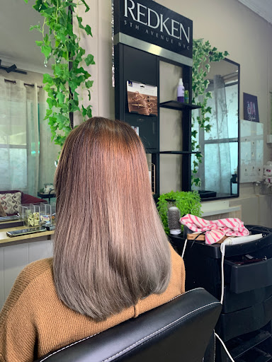 Lala Hair Salon Muslimah (specially for woman only) (home landed)