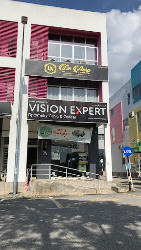 DE AURA HAIRSPA SALON