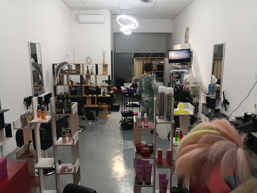 Amy espada hair saloon