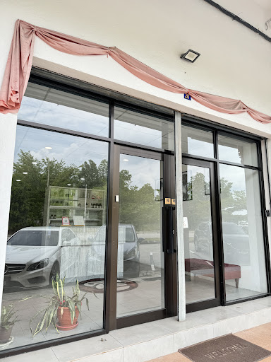 Mofaland Salon Hair Spa