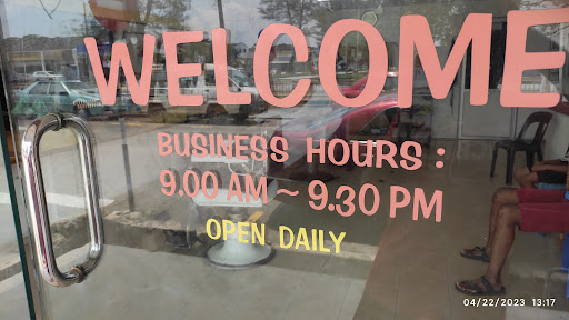 Unic Hair Stylist Saloon