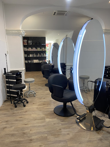 Elegance Hair & Scalp