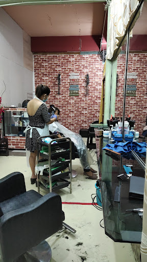 M'mel & Barber Beauty Saloon