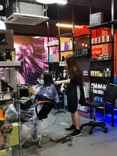 Yily Hair Salon