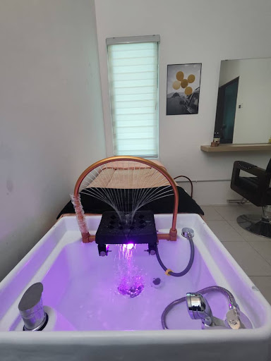 Freesia Hair scalp & Body therapy