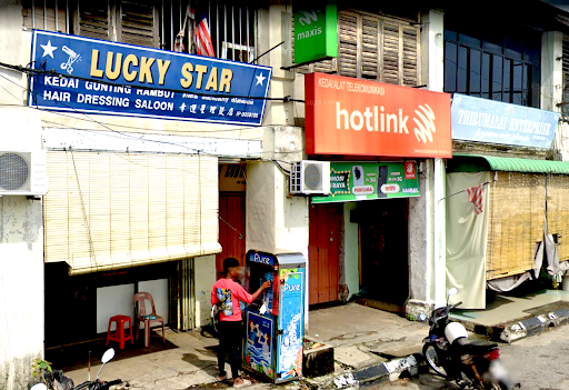 Kedai Gunting Rambut Murah • Lucky Star