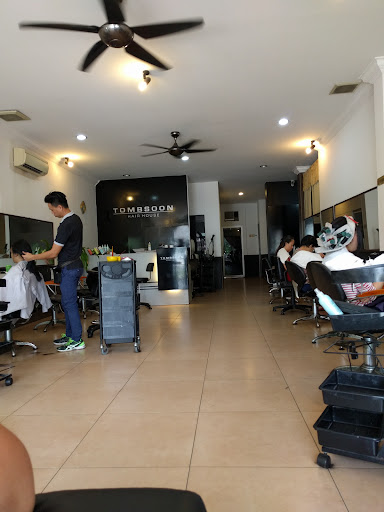 Tombsoon Hair House