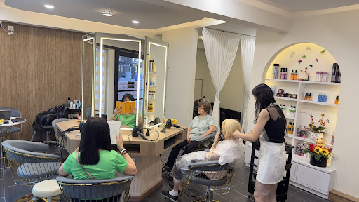 2 is 1 Hair & Beauty Salon