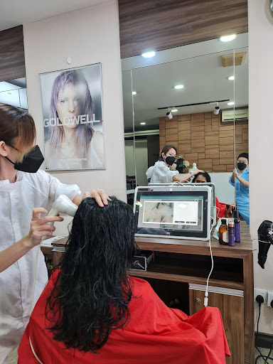 Reborn Hair Design Salon