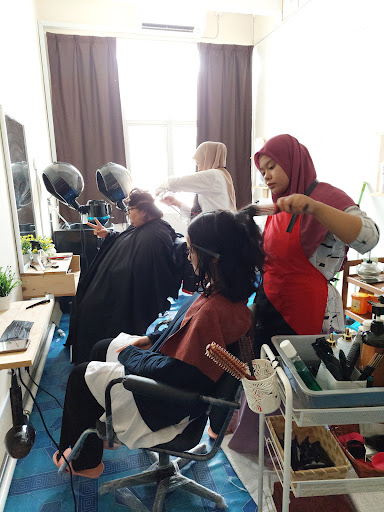 Kristals SPA & Muslimah Hair SALON