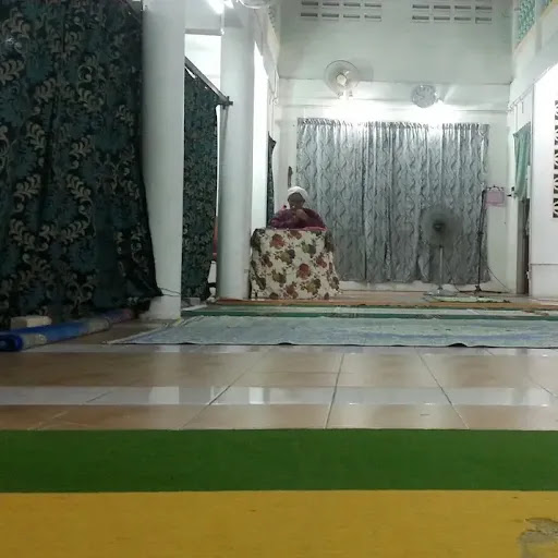 Kedai Gunting Kak Rose