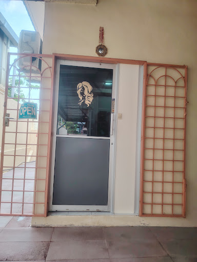 YEN HAIR SALOON & BROWNARTS BEAUTY