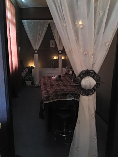 Wahyuni Beauty & Muslimah Spa