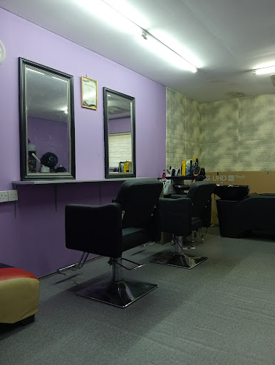 Hany saloon