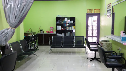 MIA Hair Beauty Saloon