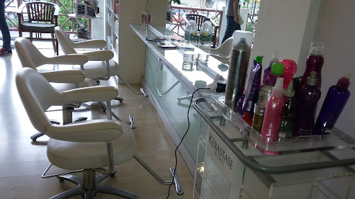 Hair Cut Hair Spa Saloon