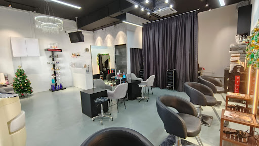 Hair Room Saloon