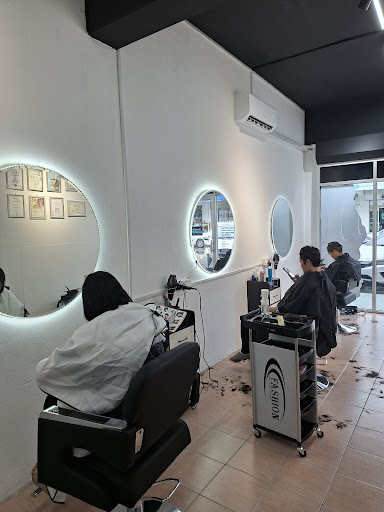 THE J CUTZ STUDIO