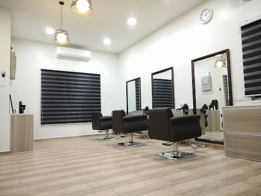 Ryan Hair Lounge