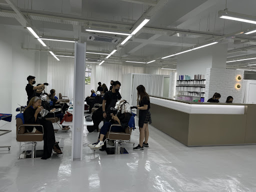 Kami Salon