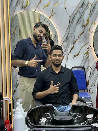 Premium Old Skool Hair Salon Ampang – Haircut, Colour, Facial & Nail Services