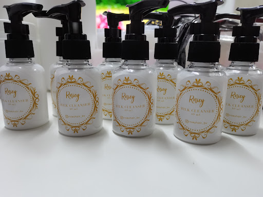 Rniey Hair Beauty (MUSLIMAH HOME SALON)