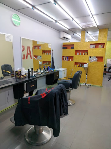 Kemas Unisex Salon Mahkota Banting shop No 25