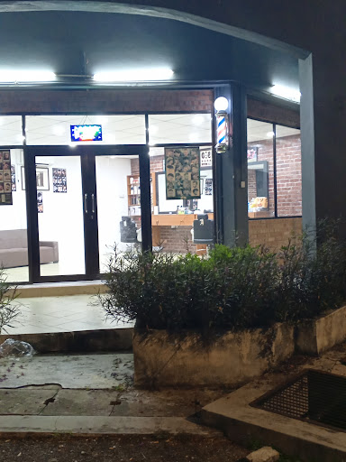 Pakistan hair saloon