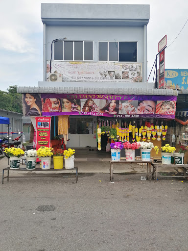SRI VANI BEAUTY BRIDAL & HAIR SALOON