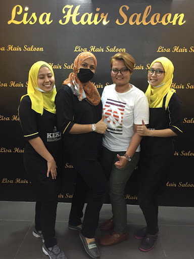 Lisa Hair Saloon bandar Saujana putra