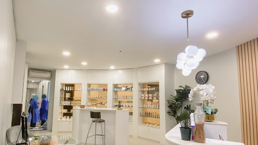 Ananaz MediSpa (Bandar Tun Hussein Onn)