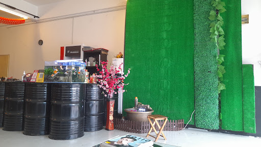 He & Her Hair Studio