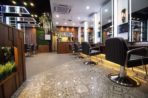 Code Six Hair Studio