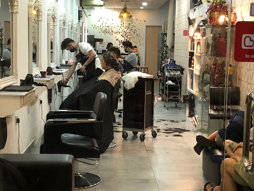 Hair Revolution Salon