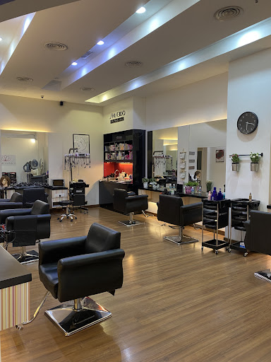 D Lotus Salon Jaya
