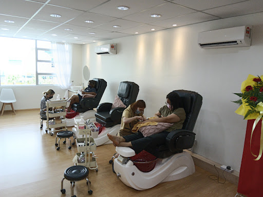 Mn Nail's Place , Putra Heights