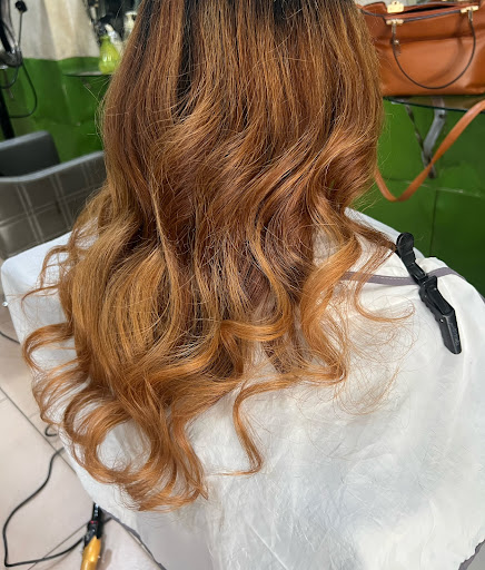 Relux Unisex Hair Saloon