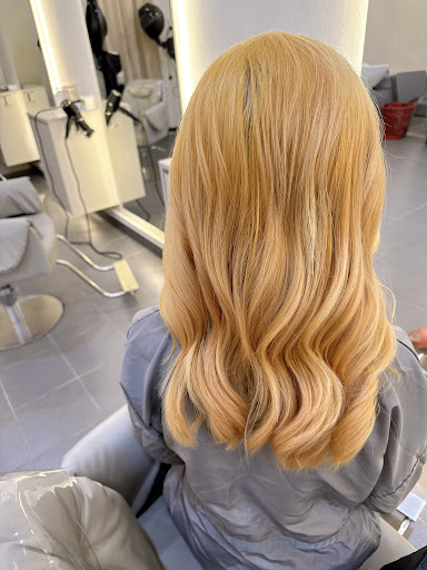 96s Hair Saloon