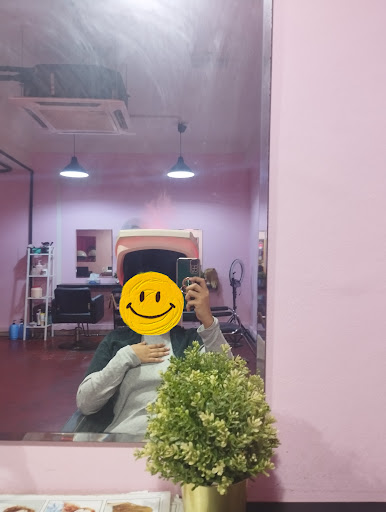 Qaseh Salon Semenyih